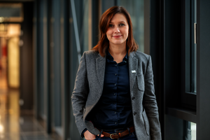 Portrait, Elena Resch Universitätsallianz Ruhr, Geschäftsführerin Liaison Office Osteuropa/Zentralasien, Programm Studienbrücke 